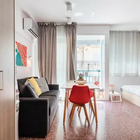 Hashtag 1 Apartment *
