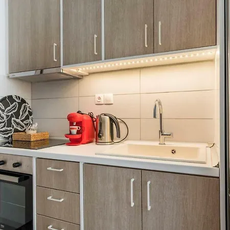 Hashtag 1 Apartment